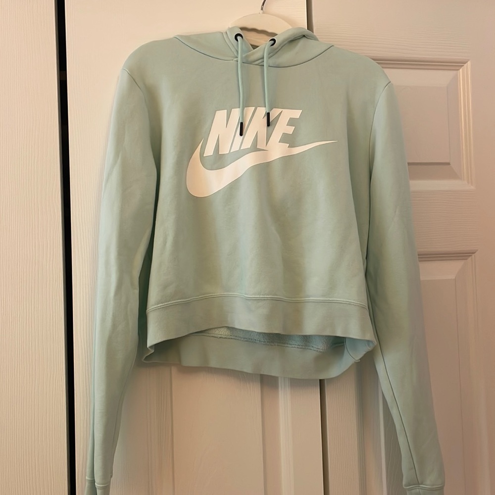 Nike Mint Green Cropped Hoodie. Size medium